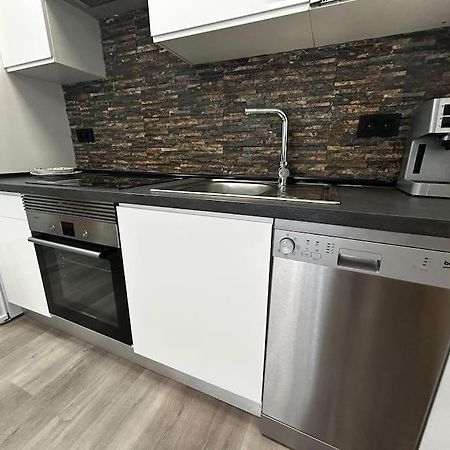Apartamento Amueblado En El Centro De Madrid Luaran gambar