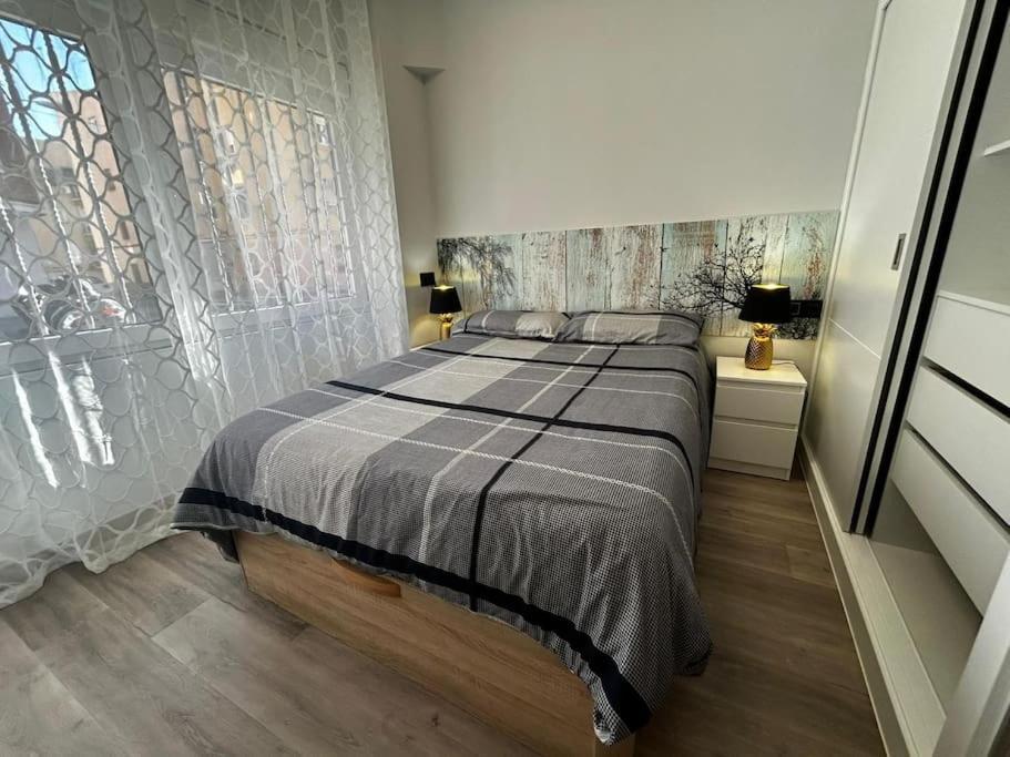 Apartamento Amueblado En El Centro De Madrid Luaran gambar