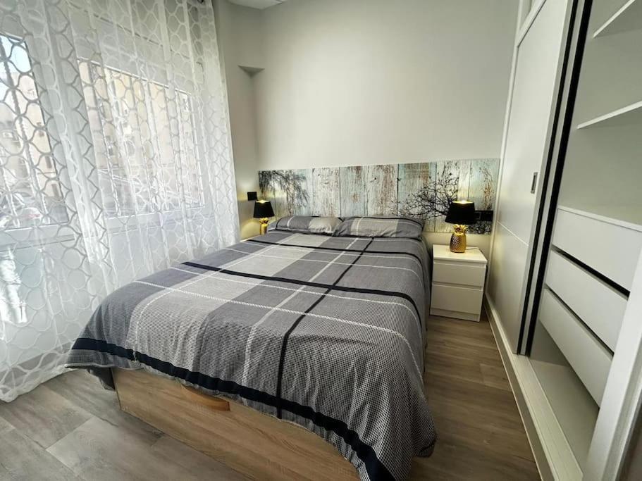 Apartamento Amueblado En El Centro De Madrid Luaran gambar